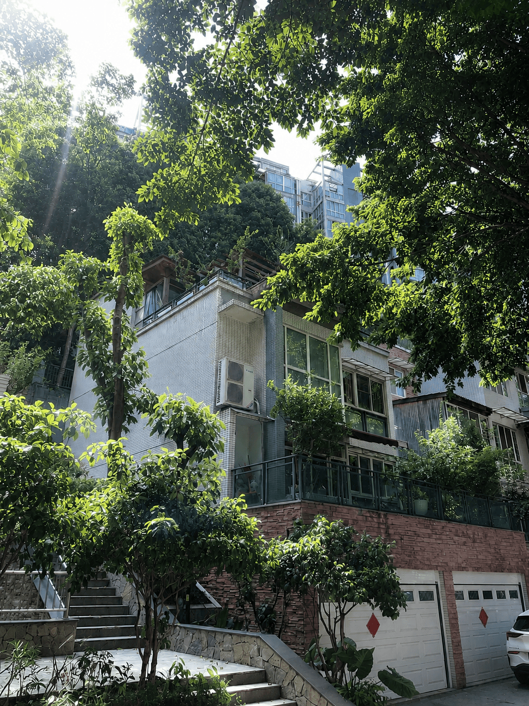 宿州岛居岁月从容升级：小小岛老别墅加装蒂升悦行款电梯